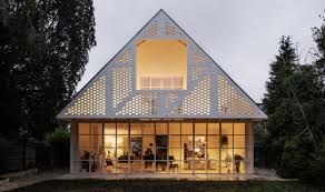 Tudor houses images, history & facts. Surman Weston Creates Modern Mock Tudor Home In Surbiton