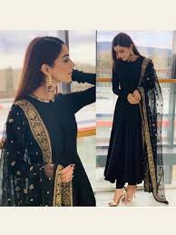 In the united states and the united kingdom, around the start of the 20th century, lounge suits were never traditionally worn in plain black, this colour instead being reserved for formal wear [11. Buy Plain Black Dress Design Off 62