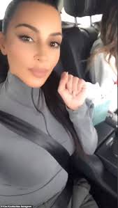 Kim Kardashian Sends Message To Jordyn Woods Singing Find Your Own Man Jordyn Woods Kim Kardashian Kardashian