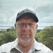 Well still no guitar I did that hive away with kid rock n Gibson n paid the  shipping n handling but still no guitar trying to find we're I can track it