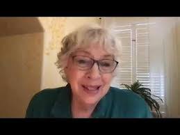 Noelle Pederson's Instagram, Twitter & Facebook