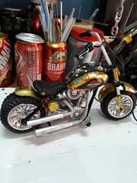 Pin De Azmi Gumus Em Kola Bicicleta Na Decoracao Artesanato Feito Em Casa Latas De Aluminio