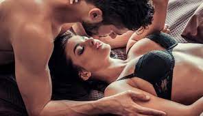 19 Foreplay Sex Games for Couples to Get Naughty & Horny in Minutes