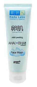 Gently removes blackheads and impurities trapped within pores to regain skin freshness and vitality. Hada Labo Tamagohada Mild Peeling Face Wash Ingredients Explained