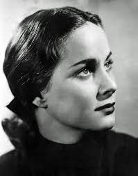 Alida valli appeared in the 1949 classic the third man. One Of The Most Intense And Striking Faces Of Italian Cinema 36 Glamorous Photos Of Alida Valli In The 1930s And 1940s Vintage Everyday