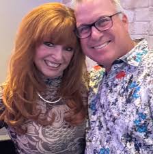 Jalapeño Popper Chicken Sliders presented by King's Hawaiian! LIKE Cooking  Panda for more delicious videos!!!