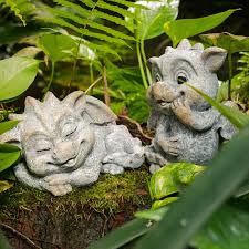 Drachen Figuren Fur Den Garten Nanu Nana In 2020 Figur Nanu Nana Deko Vogel