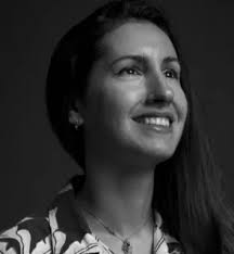 莉娜·瓦格斯(Lena Vargas)