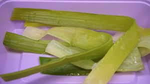 Lack of lighting if during storage the vegetable is slightly frozen, do not rush to throw it away: How To Freeze Leeks 15 Steps With Pictures Wikihow