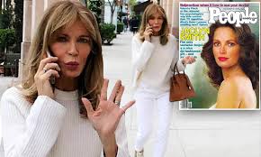 Jacquelyn ellen jaclyn smith is an american actress and businesswoman. Jaclyn Smith 74 Of Charlie S Angels Fame Appears To Be On Heated Phone Call Daily Mail Online