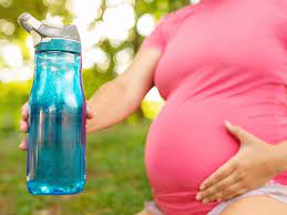 El Agua Mas Adecuada En El Embarazo Mi Bebe Y Yo