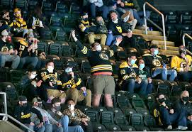 Thursday, you can add the boston bruins to the list of teams that are going to allow a limited number of fans to attend games after massachusetts gov. Bruins Happy To Have Fans Back Inside Td Garden The Boston Globe