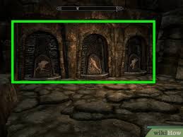 It is one of many places where the ancient nords had buried their dead, and as such, the barrow is infested with aggressive draugr. How To Retrieve And Deliver The Dragonstone In Bleak Falls Barrow In Skyrim