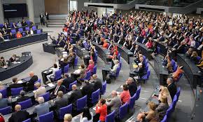 Der geplante kriegseintritt der bundesregierung, über den am dienstag im bundestag abgestimmt werden soll, in syrien ist ein fehler. Ehe Fur Alle Bundestag Stimmt Dafur Angela Merkel Dagegen Express De