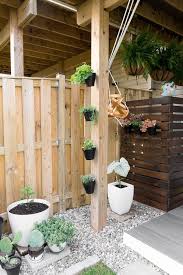 Diy Gardens For Small Spaces Vertical And Container Gardening Ideas Small Backyard Landscaping Small Garden Design Flower Pots Outdoor