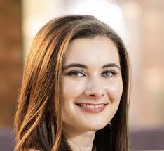 Ashley Stansell's Instagram, Twitter & Facebook