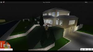 Hey guys so in this video i decided to make a video about how to add driveways, pathways, and gardens on a phone in roblox bloxburg building. Bloxburg Side Entry Garage Speed Build Youtube