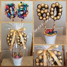 Birthday Tree Created Using A Mix Of Roses Ferrero Rocher 25 Geburtstag Geschenke Selber Machen Geschenke Basteln Selbstgebastelte Geschenke