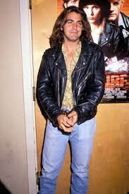 A pictorial and video celebration of history's coolest kids, everything from beatniks to bikers, mods to rude boys, hippies to ravers. George Clooney Through The Years The Photos