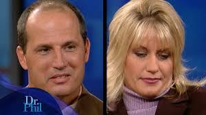 Karen Moles's Instagram, Twitter & Facebook