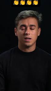 Baixista Rodney Rodrigues De Almeida