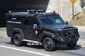 Exclusive Brandnew Not In Service Yet Lenco Bearcat Rescue Swat Truck For The Los Angeles Police Departement Lapd Police Truck Armored Truck Police Cars