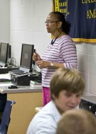 A Teach Grant Can Help You Pay For College If You Plan To Become A Teacher In A High Need Field In A Low Incom Teach Grant Grants For Teachers Teaching