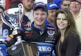 Despite all that, don't expect dale earnhardt jr. Dei Tries To Remain Relevant In Nascar The Blade