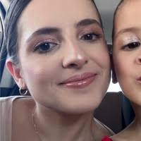 60+ "Amanda De Mendonça" profiles