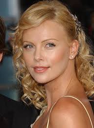 Charlize theron winning best actress for monster. Charlize Theron Charity Work Causes Look To The Stars