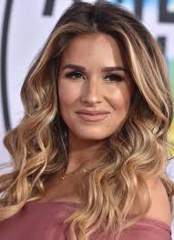Jessie James Decker calls out 'fan' who tweets that she (and Chrissy  Teigen) are irrelevant