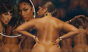 Megan Thee Stallion posts VERY revealing snap from her and Dua ...