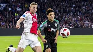 De tweede periodetitel ligt binnen. Champions League Ajax Stars Von Morgen Wollen Bayern Ein Bein Stellen