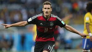Klose is regular on social posting images of his family. World Cup Rewind Miroslav Klose Beats Ronaldo S All Time Goals Record As Germany Thump Brazil Guinness World Records