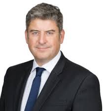 Daniel Eames's Instagram, Twitter & Facebook