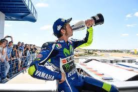 Jun 30, 2021 · valentino rossi dan yamaha r1 di sirkuit misano. Valentino Rossi 46 The Legend Startseite Facebook