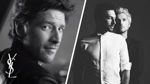 On retrouve dans ce spot vincent cassel entouré de femmes et filmé en noir et blanc. Yves Saint Laurent La Nuit De L Homme Acteur Et Musique De La Pub 2019
