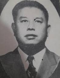 EL CINE MONUMENTAL Fue construido en 1930, los propietarios en sociedad  eran los señores, Clemente Carrera Gally y Felipe Mota. El primero,  originario del entonces DF, de profesión radiologo y propietario de