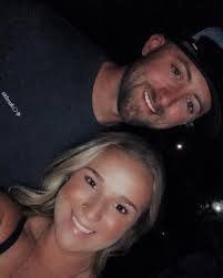 Abbie Meadows (@abbiemeadowsss) • Instagram photos and videos