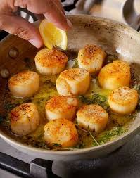 Here S The Best Way To Cook Scallops And 14 Easy Recipes To Get You Started Easy Scallop Recipes Shrimp And Scallop Recipes Seafood Dinner