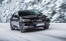 Der neue opel insignia feiert seine weltpremiere in belgien. Neuer Opel Insignia Grand Sport Mit Allradantrieb Und Torque Vectoring Motormobiles