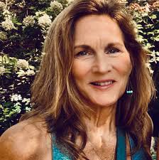 🙋‍♂️ "Why wasn't my question approved?" Ah, the million-dollar question!  Don't worry, you're in good company. 😊 With over 💯+ questions rolling in  every day, many of them are like twins—asking about