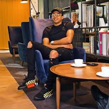 Today is the 26th birthday of lyon star memphis depay. See The Most Dressed Footballers In The World Comsmedia