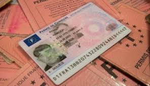 Dépôt de la demande de conversion auprès de la représentation diplomatique algérienne à l'étranger ou de l'administration étrangère (préfecture ou autre). Permis De Conduire Comment Le Gouvernement Veut Baisser Son Cout De 30