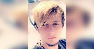 Justin Ralls's Instagram, Twitter & Facebook