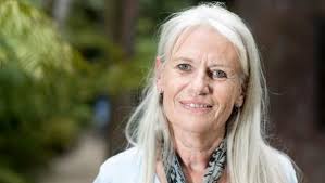 Former Glenn Inquiry head starts domestic violence watchdog 'The Backbone  Collective'