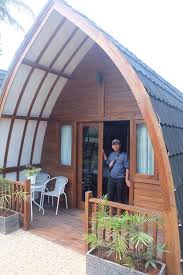 Finishing cat ducco, sehingga tdk luntur dan awet hingga 10th lebih. 9 Desain Rumah Kayu Minimalis Klasik Dan Mewah Rumah123 Com