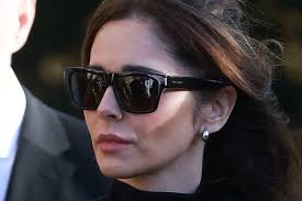 Paris Hilton comes over all sophisticated in Paris with Doug Reinhardt