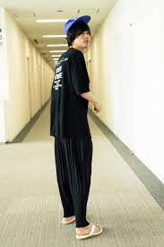 サンダル履きでフジテレビの収録スタジオに来ています 笑 成田凌 ファッション 松田翔太 ファッション ファッション