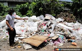 Sejak pembatasan itu, ekspor limbah australia berkurang 41% dan mengalihkan ekspor sampah ke indonesia, vietnam, india dan malaysia. Authorities To Watch Out For Illegal Dumping On Sungai Damansara Bank Free Malaysia Today Fmt
